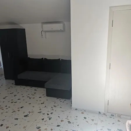 Casa George Mamaia Nord Guest house Navodari